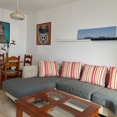 Playa Chica Apt With Terrace 100 M From The Sea بويرتو ذيل كارمين المظهر الخارجي الصورة