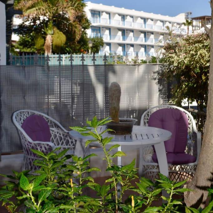 Playa Chica Apt With Terrace 100 M From The Sea بويرتو ذيل كارمين المظهر الخارجي الصورة