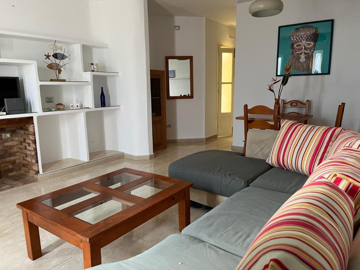Playa Chica Apt With Terrace 100 M From The Sea بويرتو ذيل كارمين المظهر الخارجي الصورة